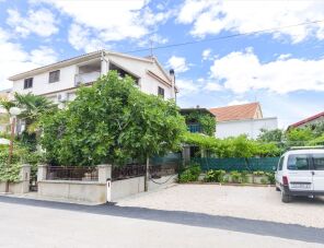 Amalija Apartmanok Vodice szálláshely