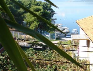 Bepoto- családi apartman terasszal Trogir szálláshely