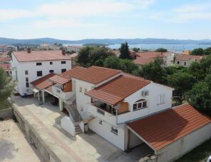 Dani 2 Apartmanok Biograd szálláshely