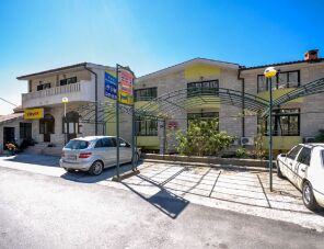 Ivan Apartman és Szobák Makarska szálláshely