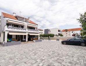 Krunoslava Apartmanok Vodice szálláshely