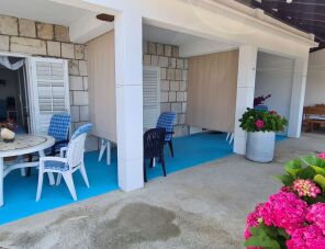 Lanterna Apartmanok Sucuraj maganszallas