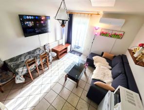Lorabel Apartmanház apartman