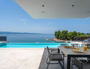 Magma Villa Omis apartman