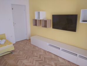 Miranda Apartman maganszallas