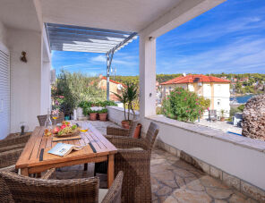 Oleander Villa apartman