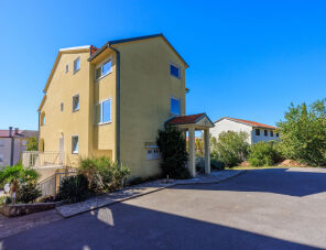 Petak Apartmanok maganszallas