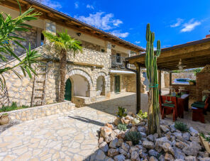 Romantikus Villa Bribir szálláshely
