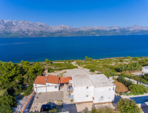Rose Apartmanok Sucuraj szálláshely