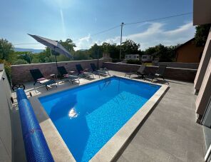 Roza Villa apartman