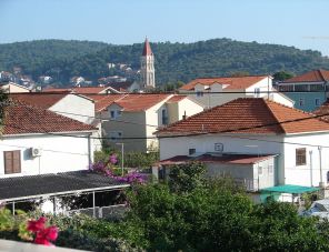 Tónus - tágas és kényelmes Trogir szálláshely