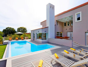 Villa Jure apartman