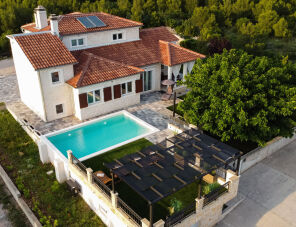 Whitestone Villa Sibenik szálláshely